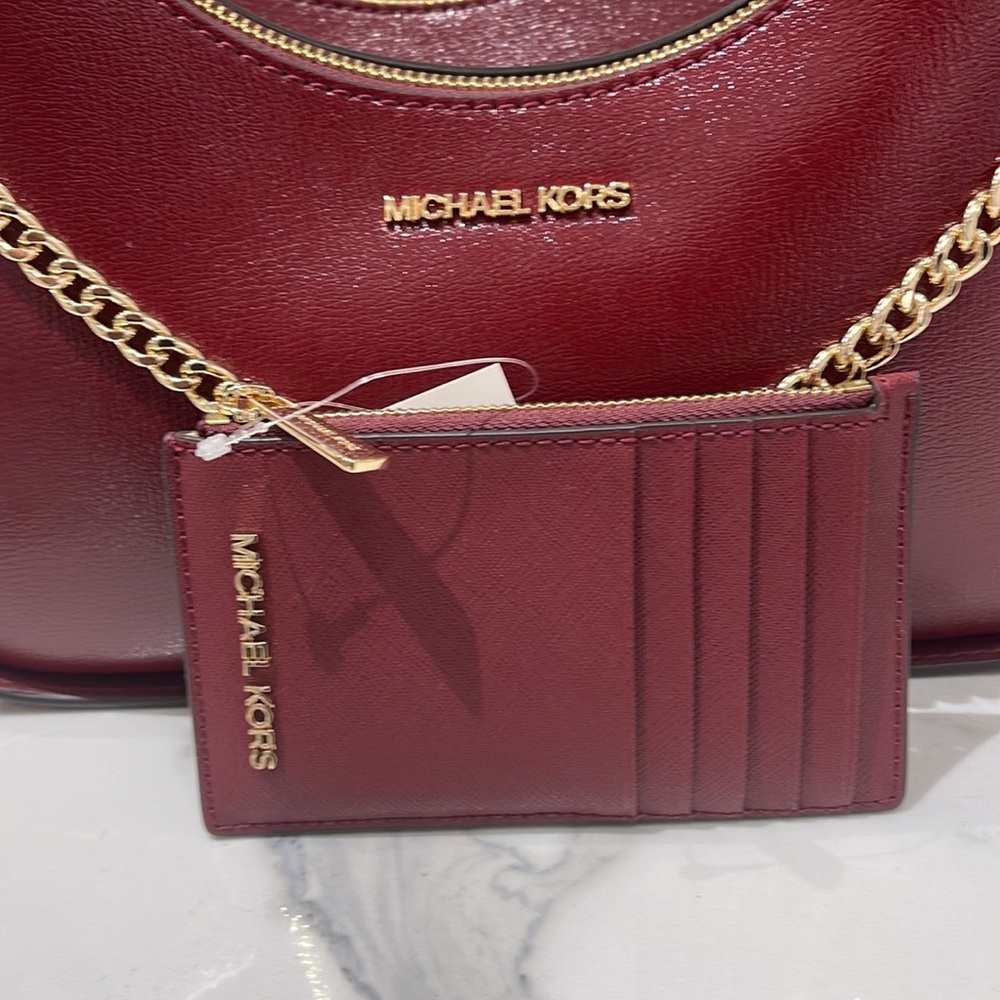 MICHAEL KORS
Jet Set Travel Medium Top Zip Leather Card Case Wallet 
Dark Cherry - Picture 2 of 16